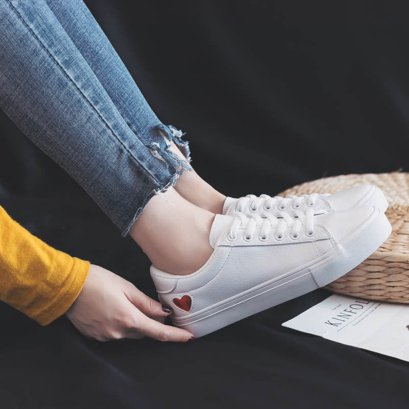 Ladies Breathable Cute Heart Flats Casual Shoes White Sneakers